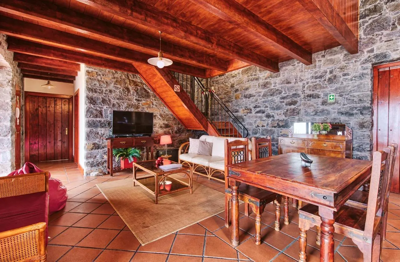 Seixal Sunny Villa Holiday home